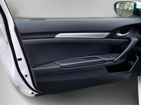 Used 2020 Honda Civic Sport image 17