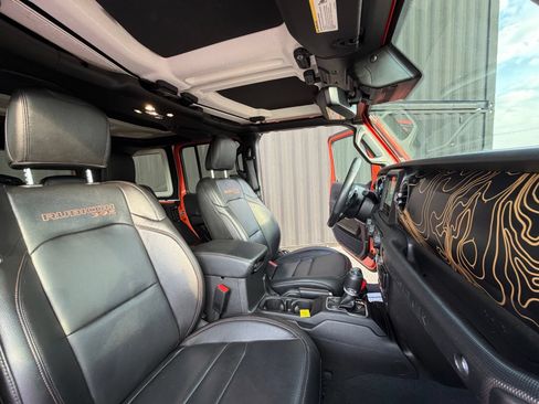 Used 2023 Jeep Wrangler Unlimited Rubicon 392 w/ Trailer Tow Package AWD/4WD image 33