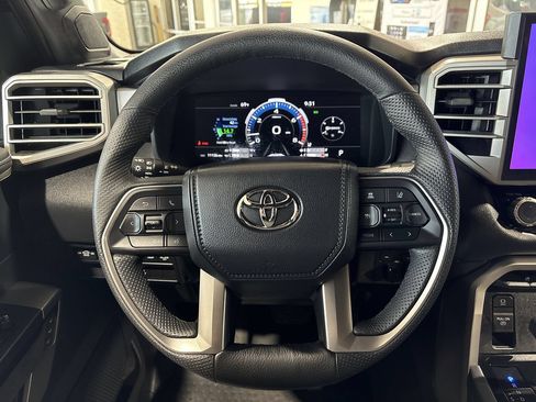 Certified 2026 Toyota Tundra Limited AWD/4WD image 14