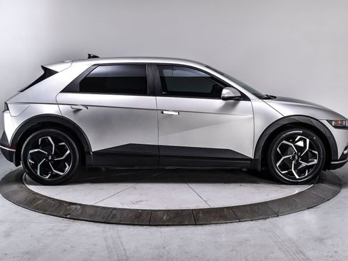 Used 2023 Hyundai Ioniq 5 SEL w/ Cargo Package AWD/4WD image 7