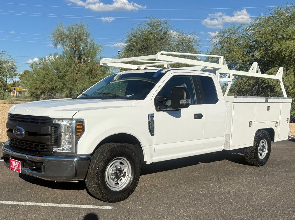 Used 2018 Ford F350 XL w/ Power Equipment Group RWD image 1