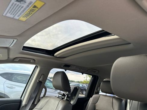 Used 2016 Honda Odyssey EX-L image 32