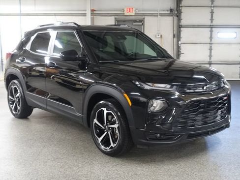 Used 2023 Chevrolet TrailBlazer RS w/ Convenience Package FWD image 1