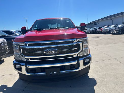 Used 2022 Ford F250 Lariat w/ Lariat Ultimate Package AWD/4WD image 2