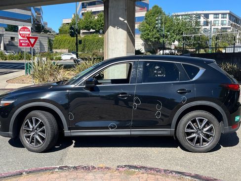 Used 2018 MAZDA CX-5 Grand Touring AWD/4WD image 2
