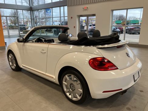 Used 2013 Volkswagen Beetle 2.5 image 27