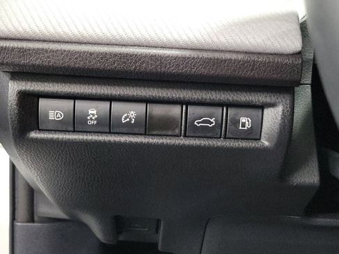 Certified 2025 Toyota Camry SE image 21