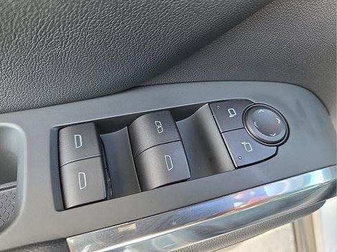 Used 2026 Chevrolet Traverse Z71 w/ Driver Confidence Package image 13