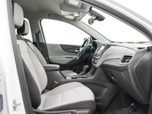 Used 2020 Chevrolet Equinox LT AWD/4WD image 13