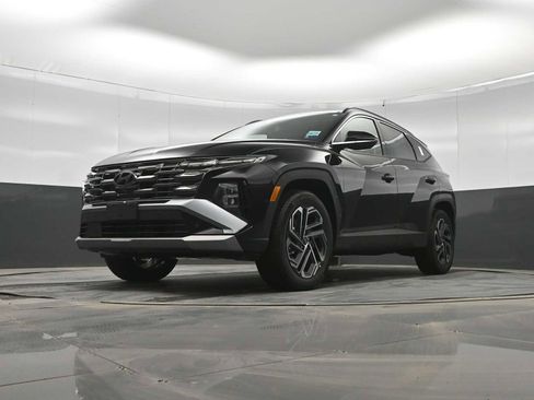 New 2026 Hyundai Tucson Limited AWD/4WD image 32
