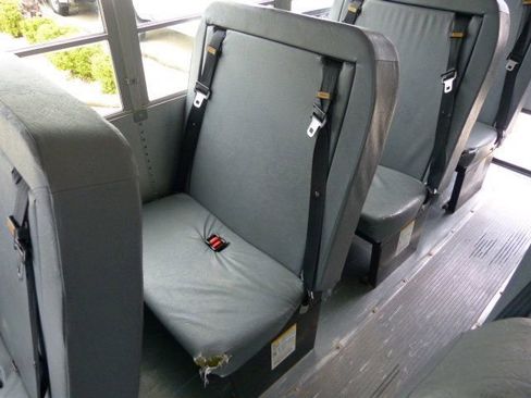 Used 2007 Chevrolet Express 3500 w/ School Bus Package image 26