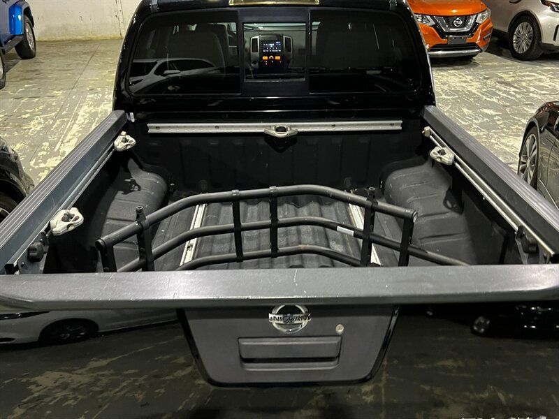 Used 2014 Nissan Frontier SV w/ SV Value Truck Package AWD/4WD image 6