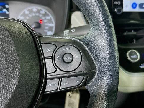 Used 2024 Toyota Corolla LE image 17