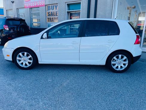 Used 2009 Volkswagen Rabbit S image 5