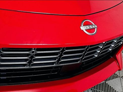 Used 2025 Nissan Z Performance w/ Floor Mat Package image 27