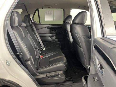 Certified 2025 Honda Pilot EX-L image 7