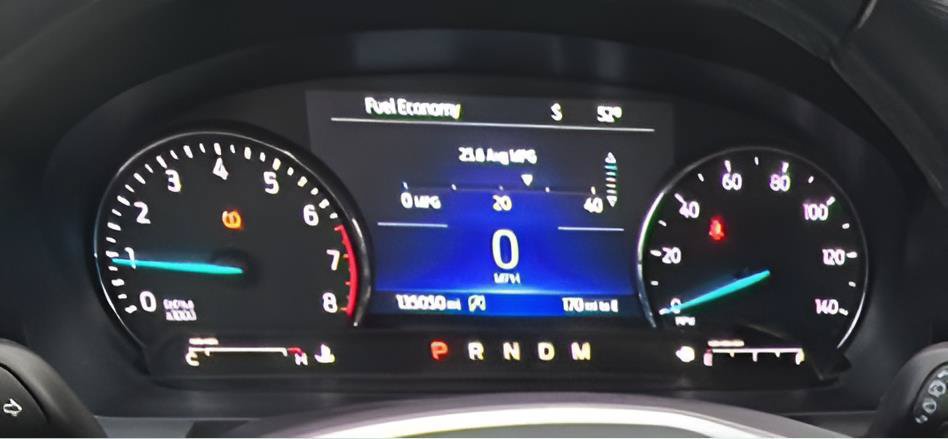 Used 2020 Ford Explorer XLT w/ Equipment Group 202A AWD/4WD image 5
