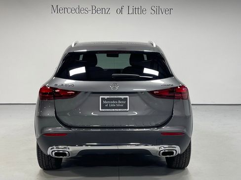 Used 2026 Mercedes-Benz GLA 250 4MATIC image 4