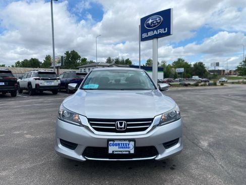 Used 2013 Honda Accord LX image 2