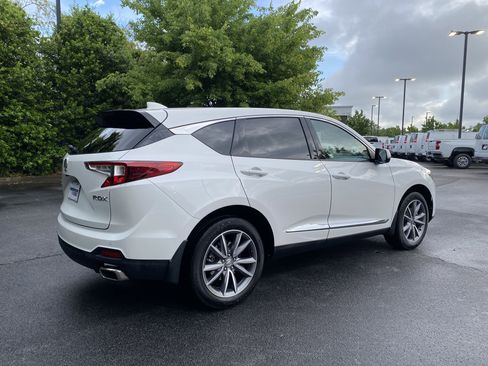 Used 2023 Acura RDX FWD w/ Technology Package image 9