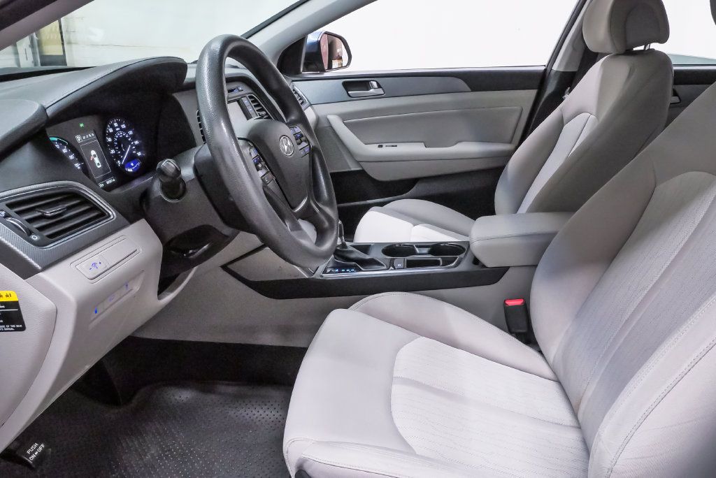 Used 2016 Hyundai Sonata SE FWD image 8
