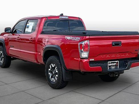 Used 2022 Toyota Tacoma TRD Off-Road w/ Technology Package AWD/4WD image 7