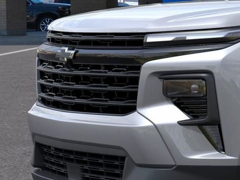 New 2026 Chevrolet Traverse LT image 13