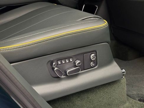 New 2026 Bentley Bentayga Speed image 48