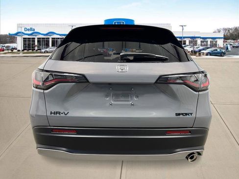 New 2026 Honda HR-V Sport image 4