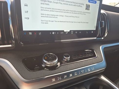 Used 2025 Ford Expedition Tremor image 14