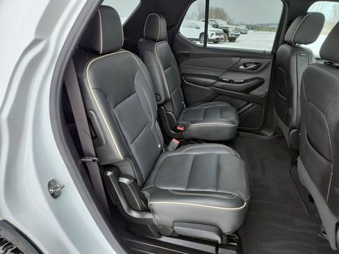 Certified 2023 Chevrolet Traverse Premier w/ Redline Edition image 28