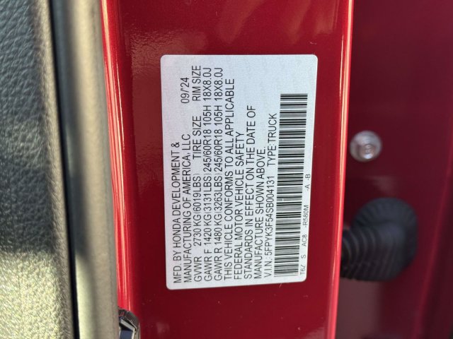 Certified 2025 Honda Ridgeline RTL image 32