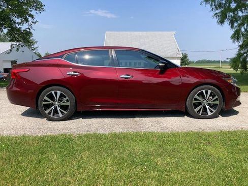 Used 2017 Nissan Maxima Platinum image 7