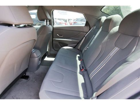 Certified 2025 Hyundai Elantra Sport FWD image 14