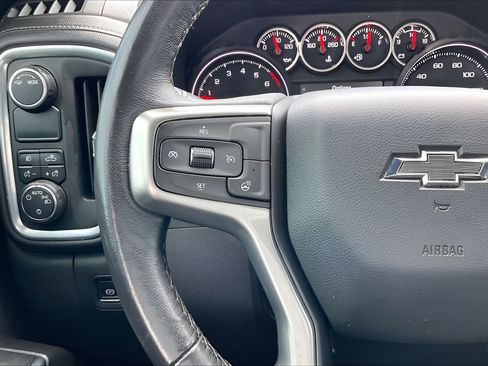 Used 2022 Chevrolet Silverado 1500 RST RWD image 10