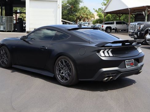 Used 2024 Ford Mustang GT Premium w/ GT Performance Package RWD image 7