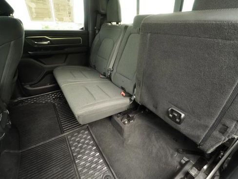 Used 2019 RAM 1500 Big Horn AWD/4WD image 29