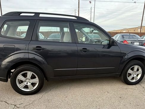 Used 2011 Subaru Forester 2.5X w/ Alloy Wheel Value Pkg image 6