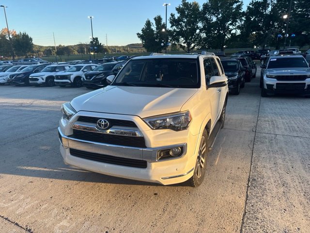 Used 2018 Toyota 4Runner Limited RWD image 2