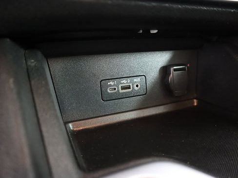 Used 2022 Nissan Sentra SV image 46