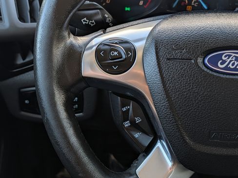 Used 2018 Ford Transit Connect XLT image 24