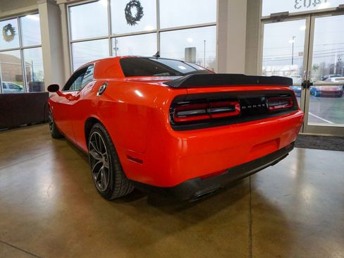 Used 2016 Dodge Challenger R/T Scat Pack image 5