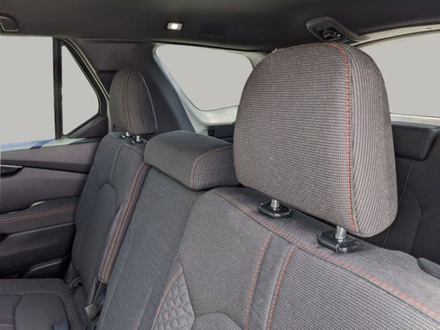 Used 2025 Honda Pilot Sport image 18