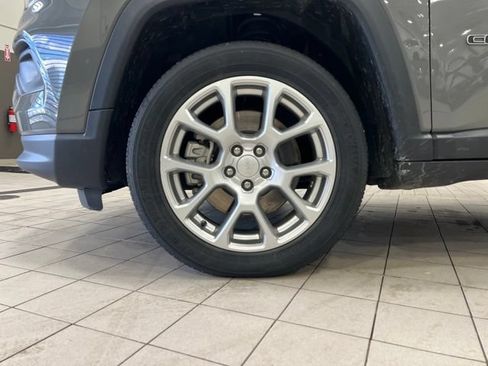 Used 2023 Jeep Compass Latitude AWD/4WD image 22