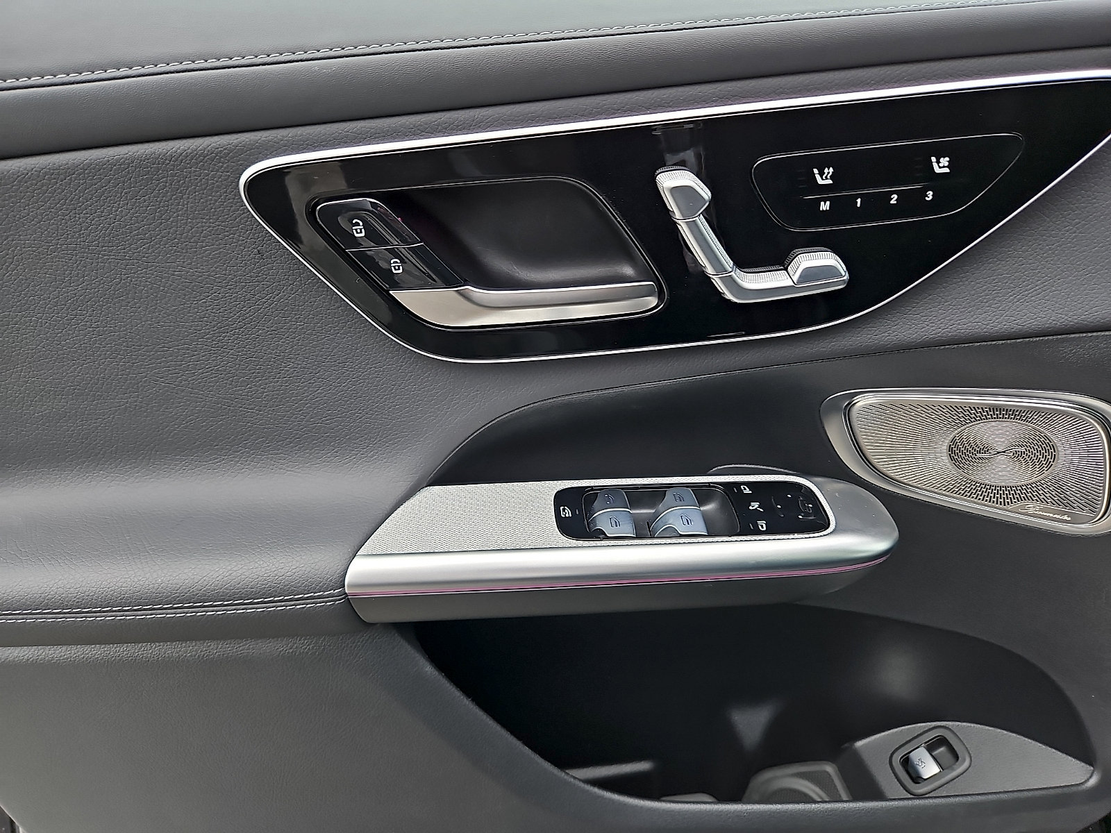 Certified 2026 Mercedes-Benz GLC 300 4MATIC image 12