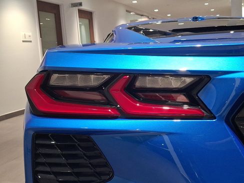 Used 2024 Chevrolet Corvette 1LT image 11