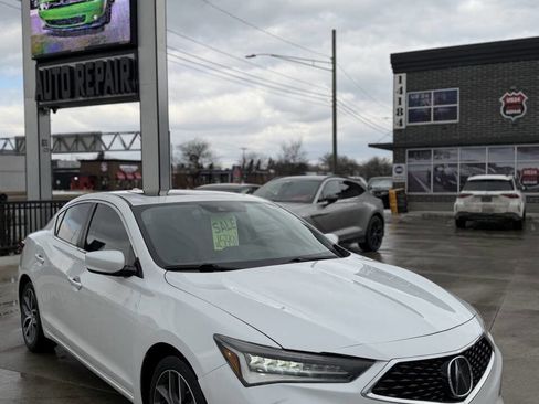 Used 2019 Acura ILX image 1