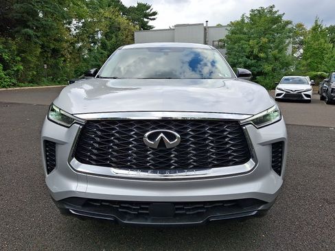 Used 2023 INFINITI QX60 Pure AWD/4WD image 2