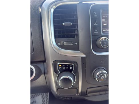 Used 2024 RAM 1500 Classic SLT image 27