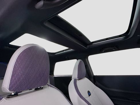 New 2026 MINI Cooper 2-Door Hardtop FWD image 19